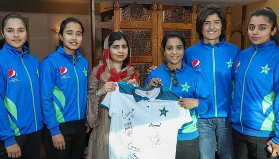 Malala Yousafzai interacts with members of the Pakistan womens cricket team. &mdash; Twitter/@TheRealPCB
