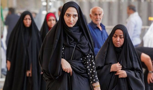 Pakistan to restrict Iraq pilgrimages to organized groups from 2026, no solo travel allowed