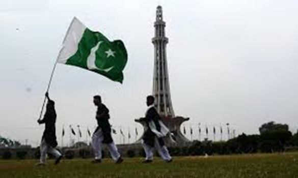 AUTOBIOGRAPHY OF PAKISTANI FLAG